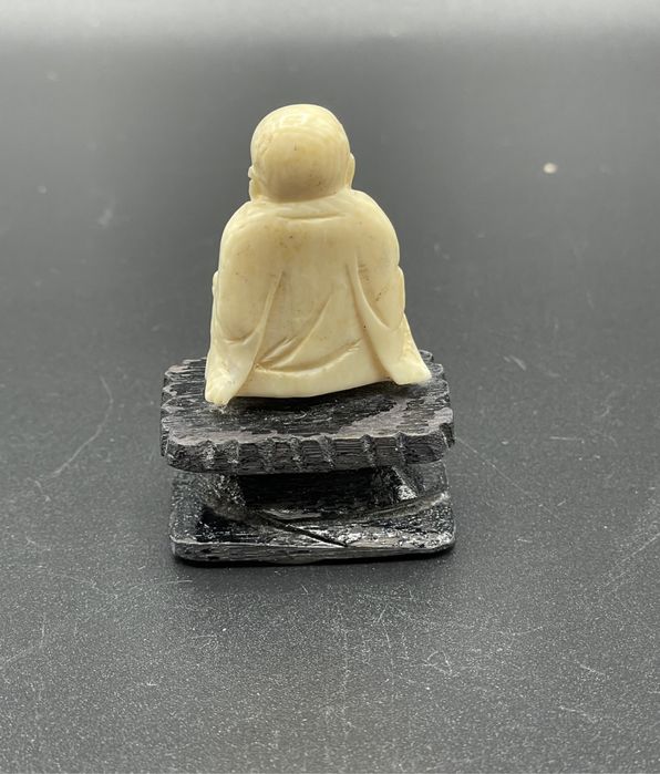 Buda chinês em material alta qualidade