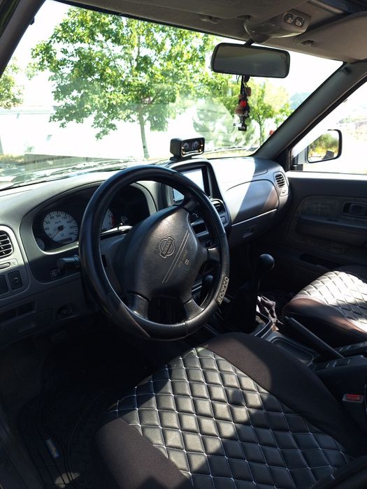 Nissan navara D22 2.5 TD