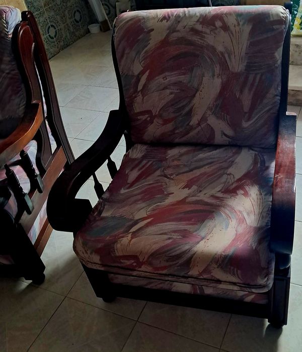 Sofa Bed + 2 Armchairs64730201633282124