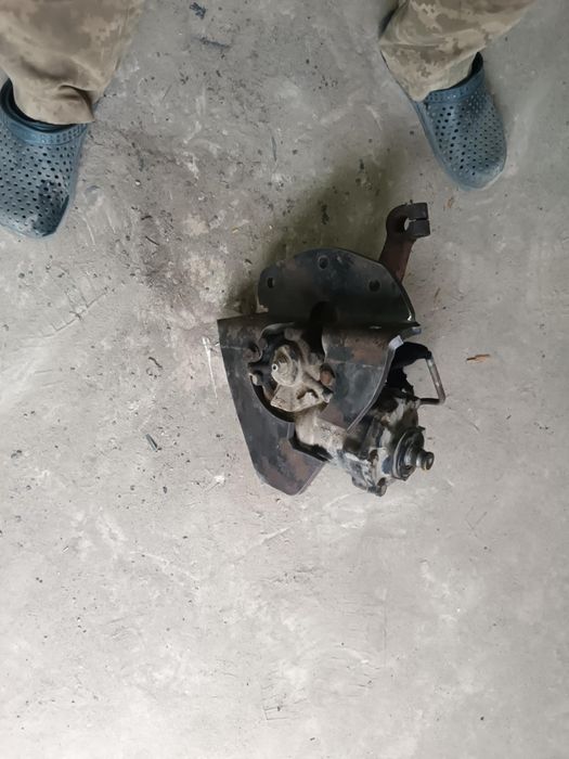 Рульова колонка мерседес зил 130-131 та газ 53-3309