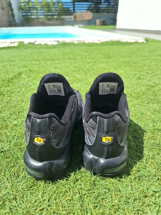 Nike Tn cinzento escuro