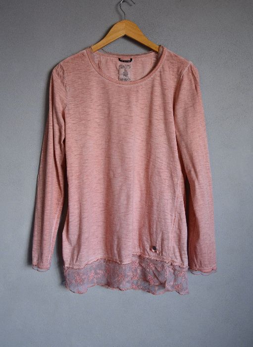 Кофточка с кружевом S'questo