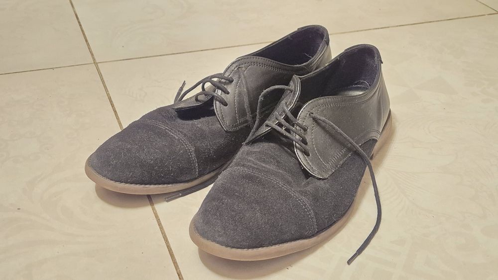 Buty Zara Man skórzane z Portugalii roz. 43