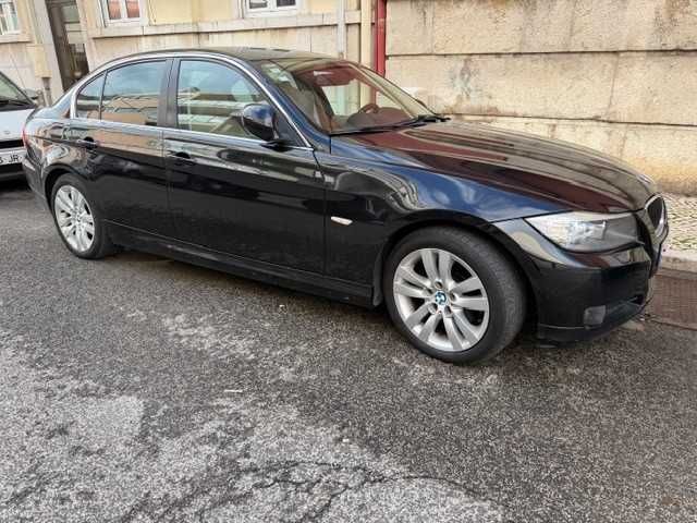 Vendo Bmw 320d 2011 otimo estado varios extras