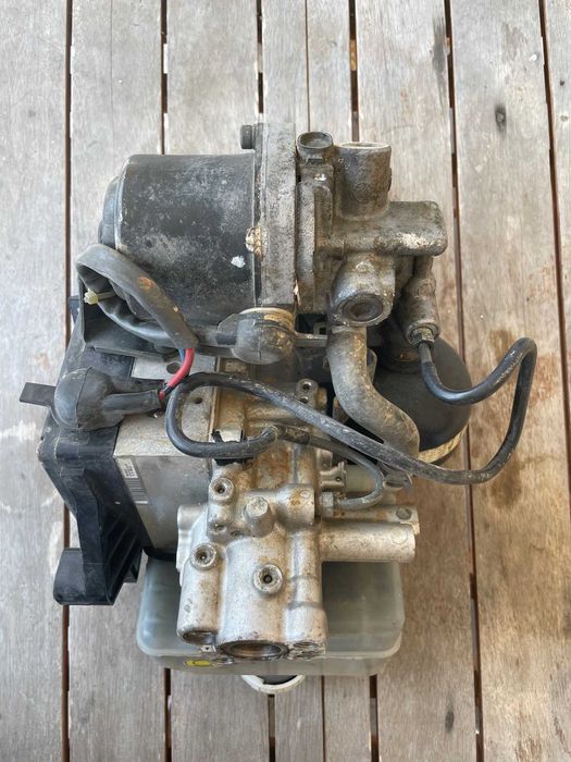 Bomba Servofreio / Abs Mitsubishi  Pajero 3.2 DID