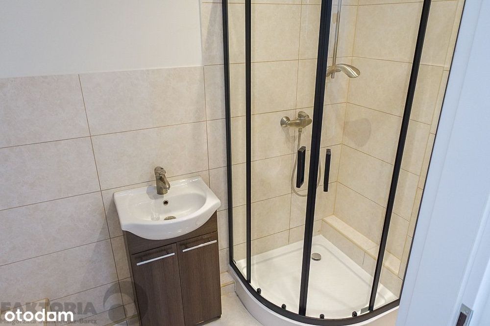 Pl. Rodła 2 pokoje 34,5 m² po remoncie, II p. - Widok 2