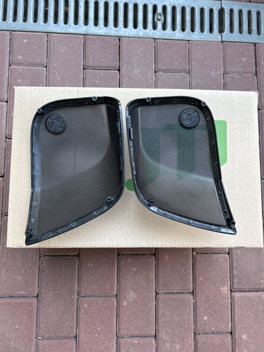 Kratki obudowy głosników Harley Davidson CVO OEM