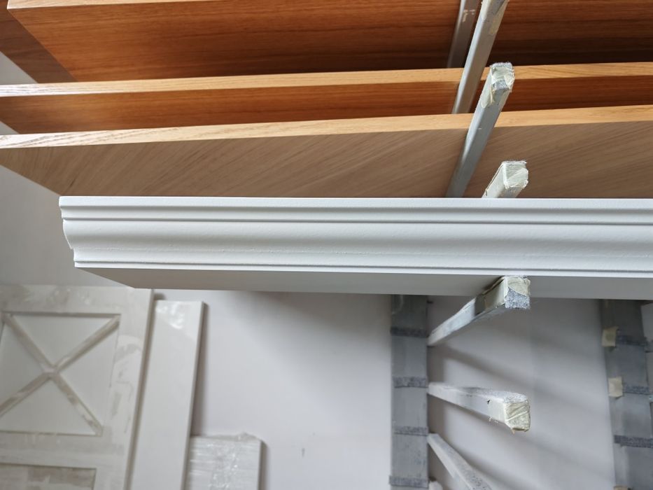 Korony meblowe  mdf
