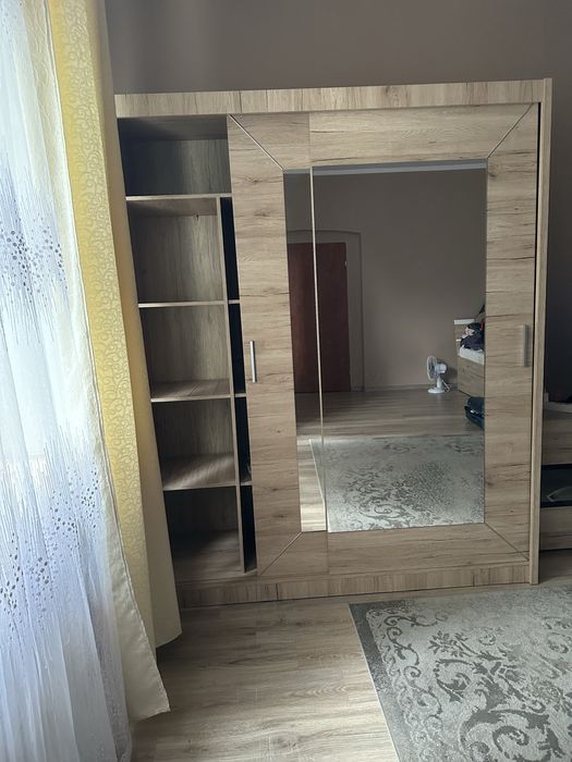 Szafa przesuwna