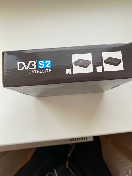 Продам тюнер новый MeeCast DVB-S2X