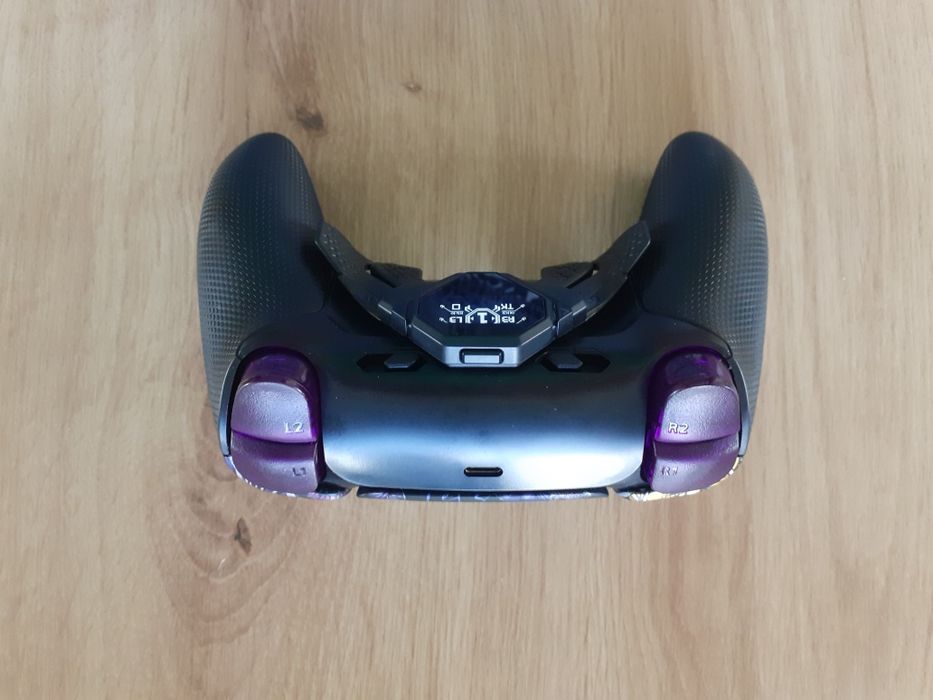 Pad PS5 dualsense,  analogi TMR favor union,  extremerate Spark, custom