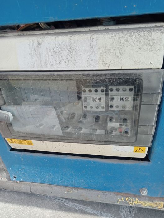 Podajnik sprzedam taśmociąg