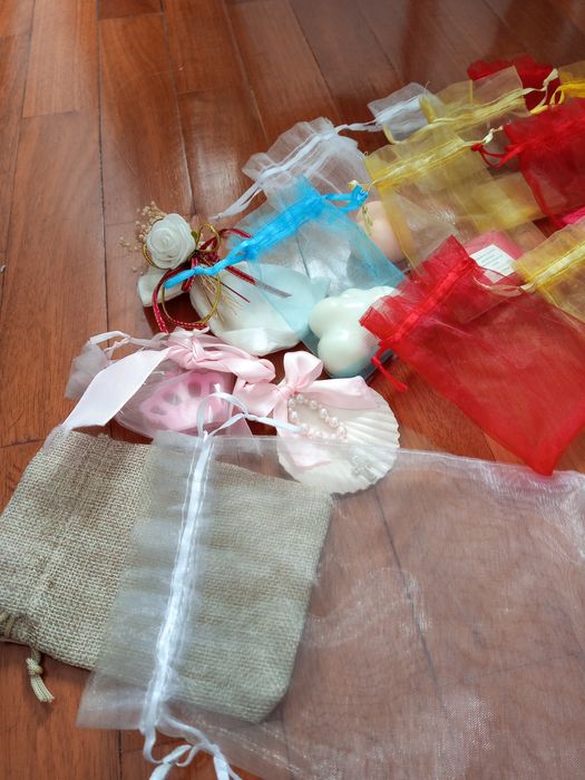 Sacos organza e brindes