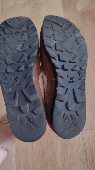 Włoskie adidasy damskie 38