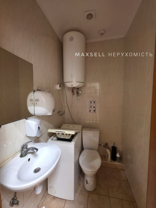 Здам офісні приміщення в центральній частині міста