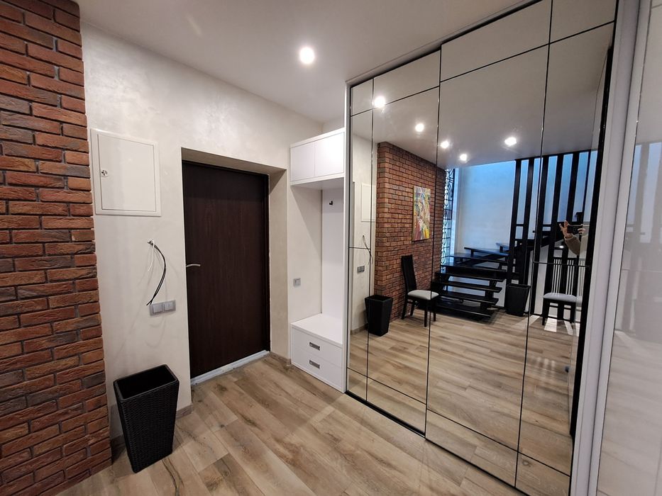 Продаж котеджу в с.Байківці, пров.Б.Хмельницького / Тернопільський р-н