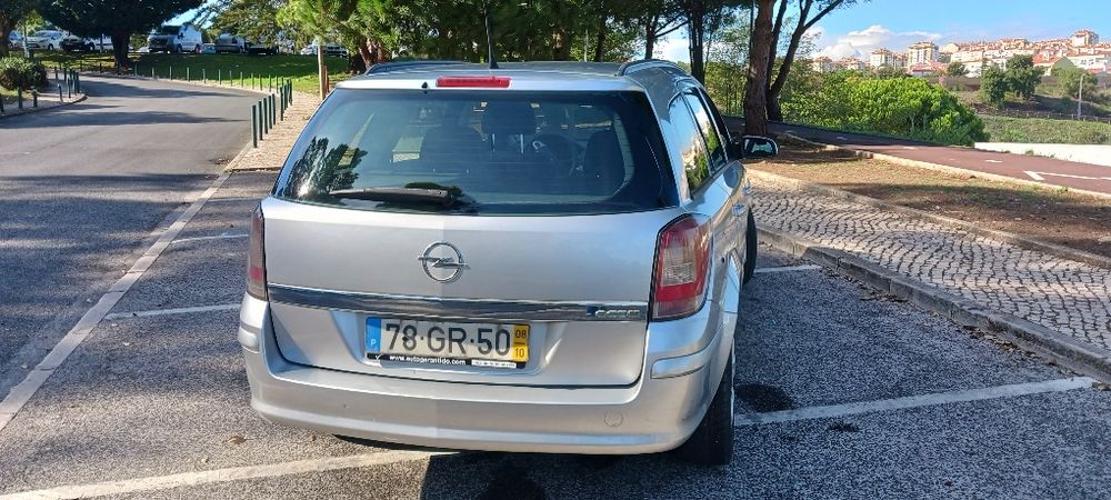 Opel astra caravan 1.3 diesel 2008