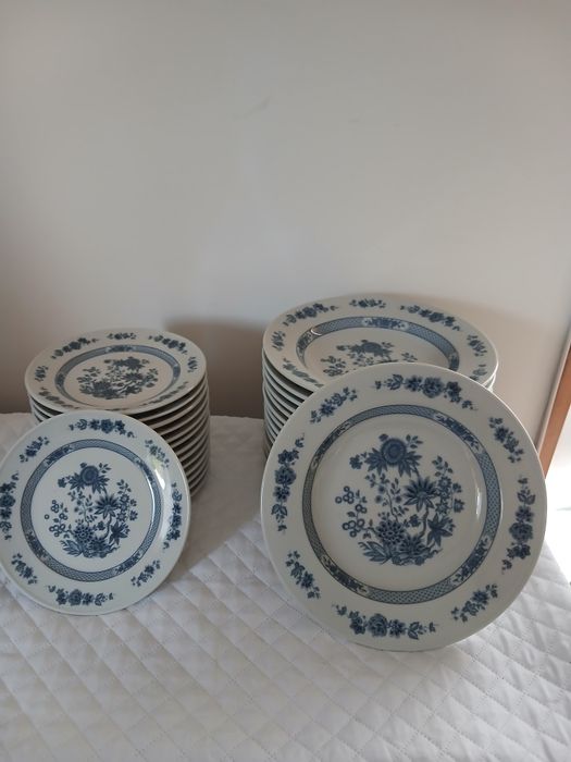 28 pratos vintage SP Coimbra-Novos!