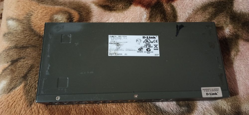 Коммутатор D-Link DES-1024A
