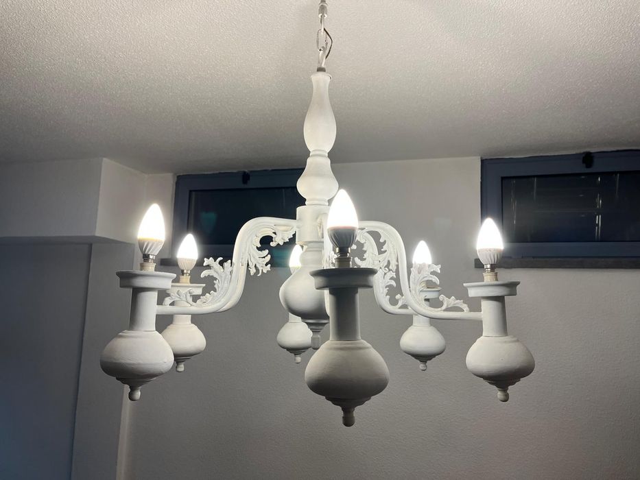 Candeeiro antigo pintado branco