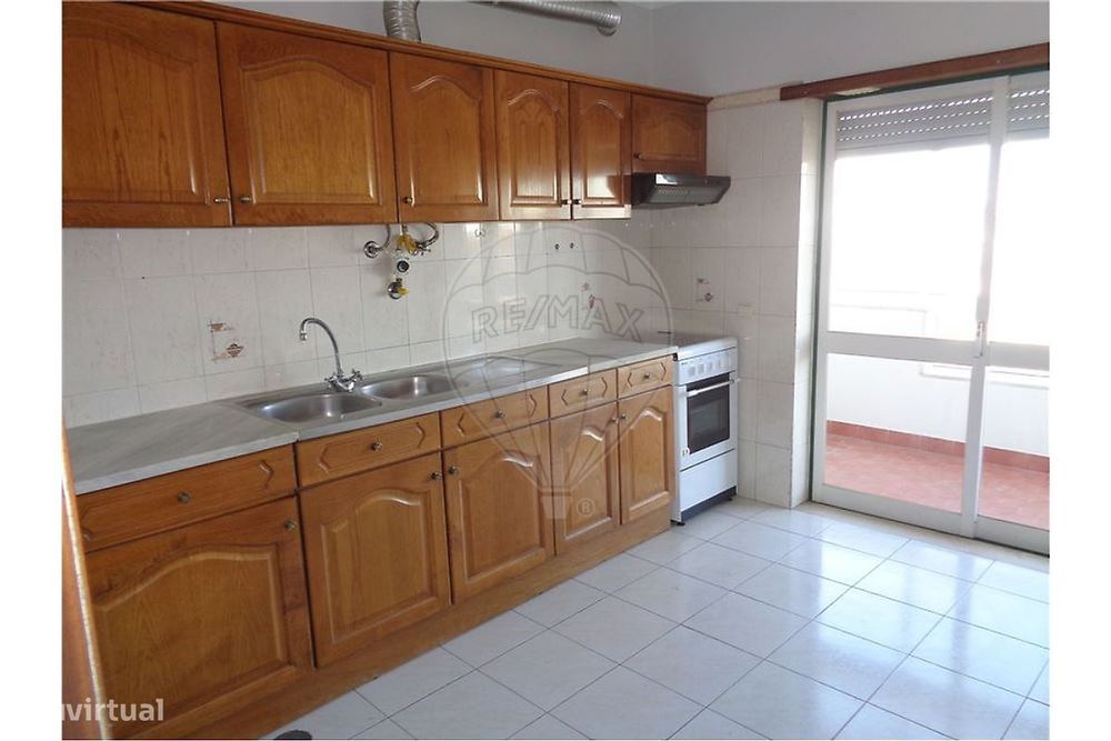 Apartamento T3 para arrendamento