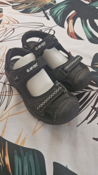 Sprzedam sandaly Hi-Tec 39