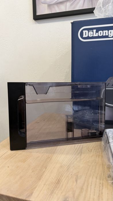 Кавомашина Delonghi Manifica Plus