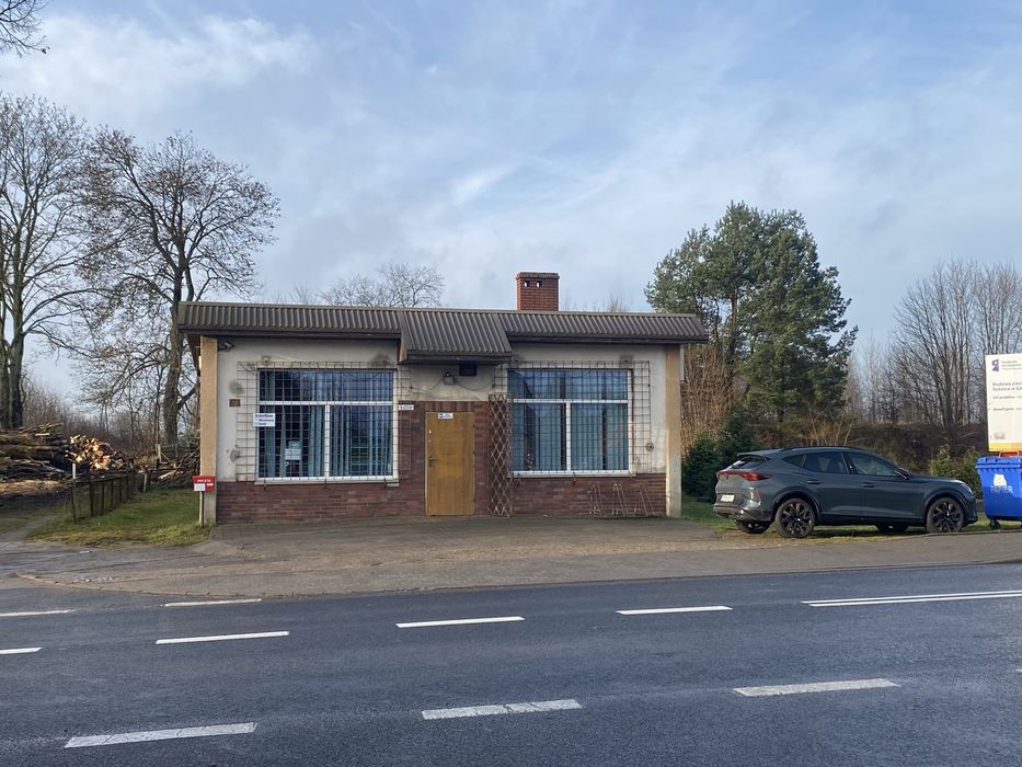 Sprzedam nieruchomość budynek wraz z działką