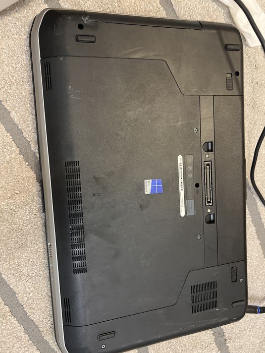 Ноутбук с Европы делл Е5530