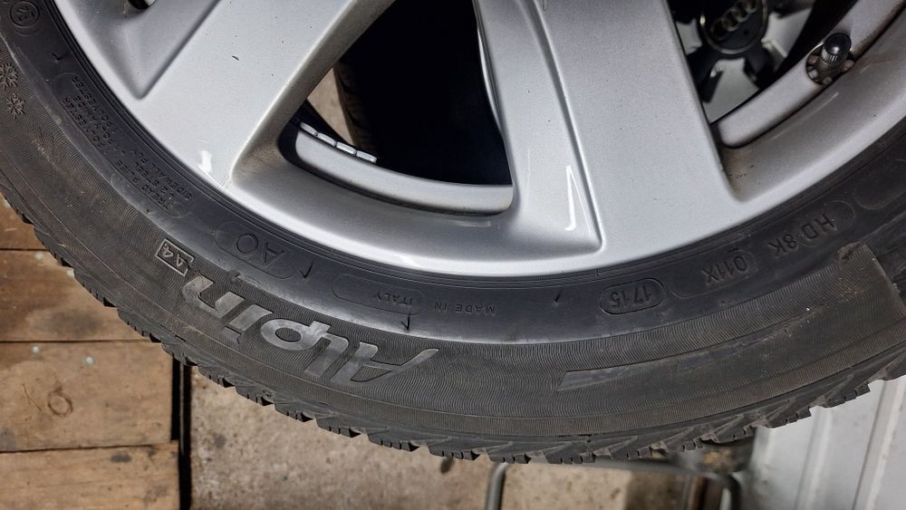 Felgi Audi  7,5 x 17 " Et 37  5x112