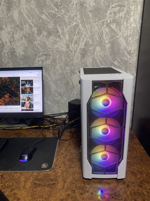 Игровой компьютер i7 6700 16ГБ ОЗУ SSD m2 256ГБ HDD 2ТБ RX580/8ГБ