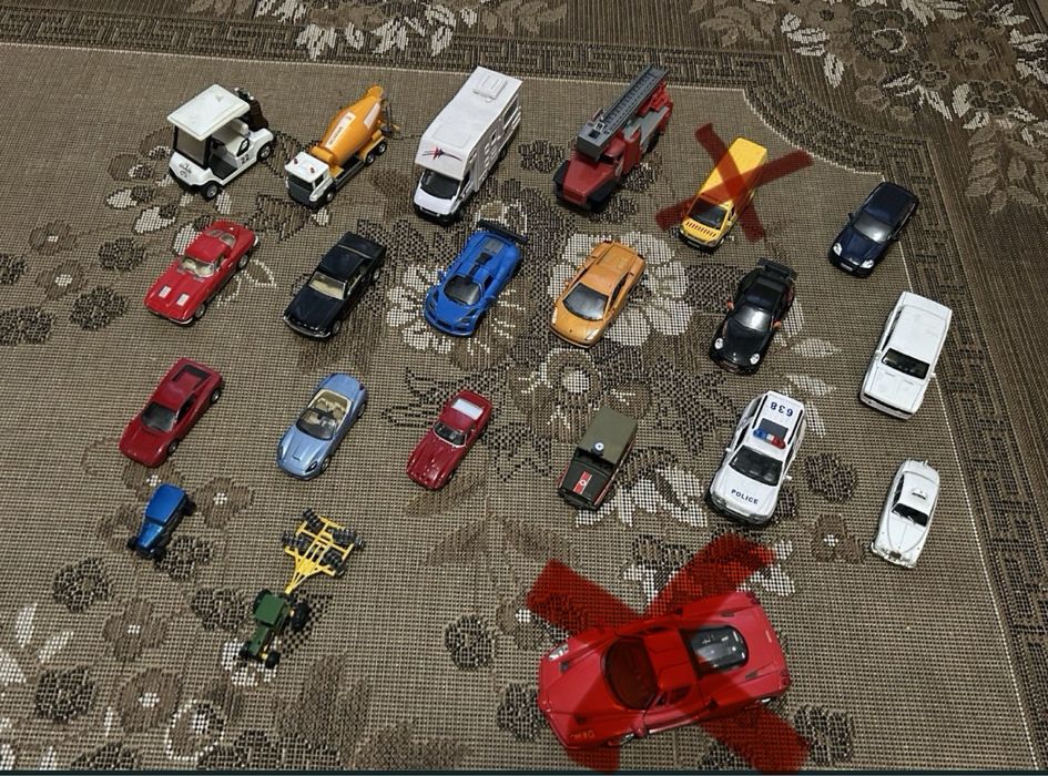 Продам модели машин (игрушки)