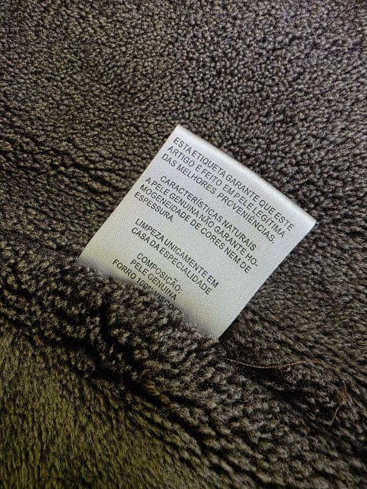 Casaco em pele castanho