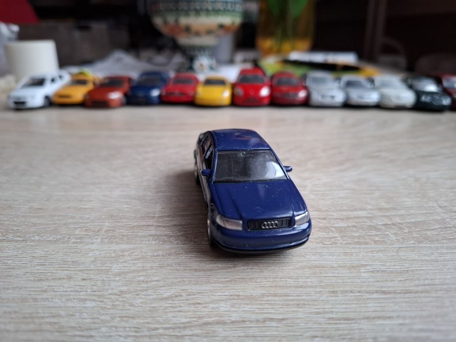 Welly resorak Audi A4.