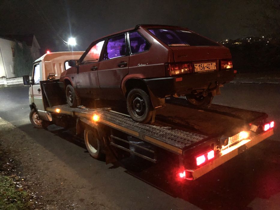 Евакуатор, послуги, автовоз, доставка авто, перевезення, перевозки