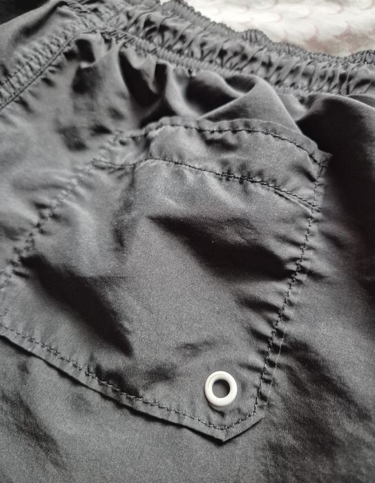 Czarne kąpielówki H&M S