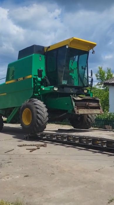 Комбайн джондір 1085