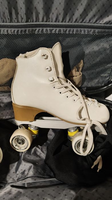 Patins Edea Iniciação / pré-competição