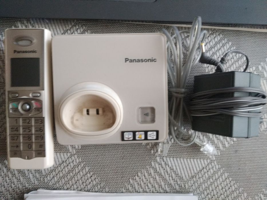 Продам цифровий бездротовий телефон