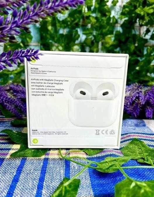 Наушники Аирподс 3 Bluetooth гарнитура with MagSafe Charging Case