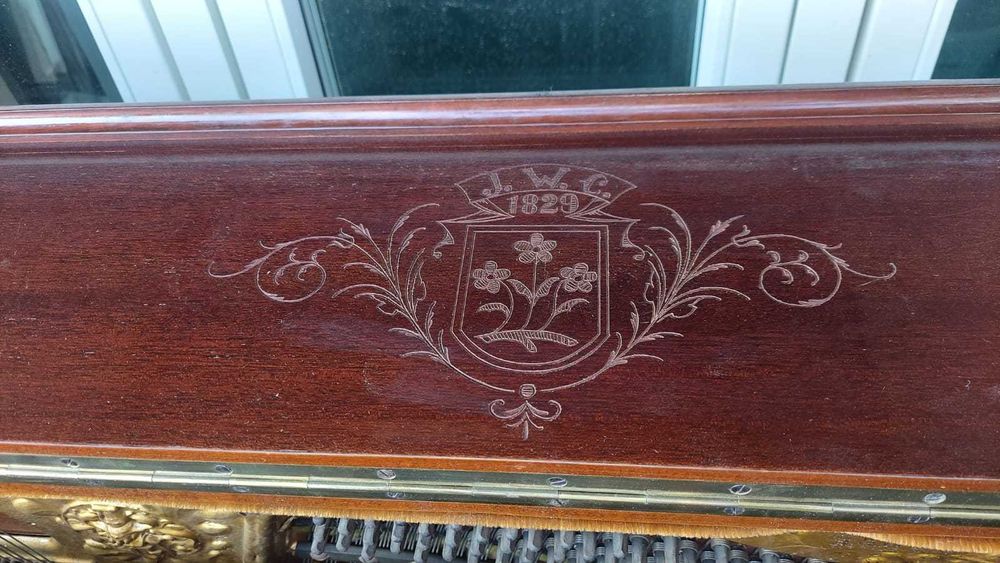Pianino Grotrian Steinweg