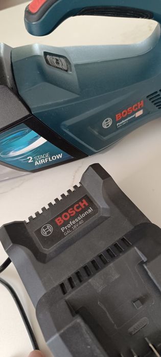 Aspirador  Bosch GAS 18-V1 com bateria