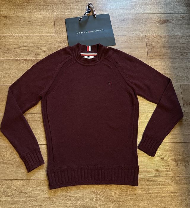 Женский шерстяной свободный свитер Tommy Hilfiger !Оригинал,бургунди
