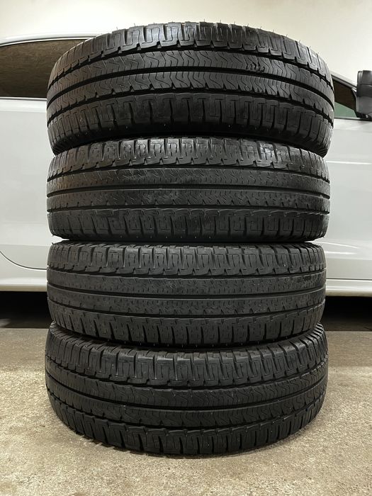 Michelin Agilis 225/75/16C