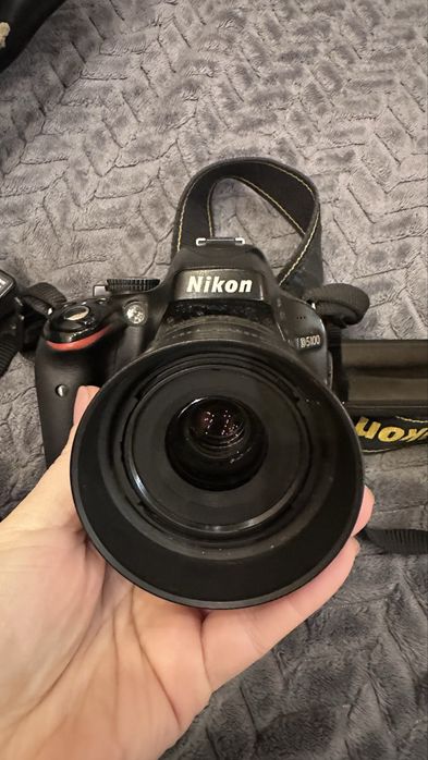Продам фотоапарт nikon d5100