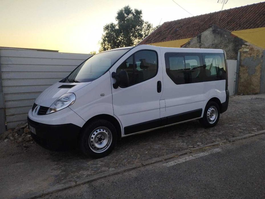 Renault Trafic 9 lugares