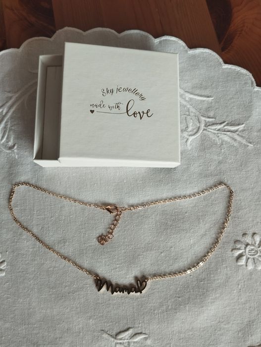 Naszyjnik z napisem Mama