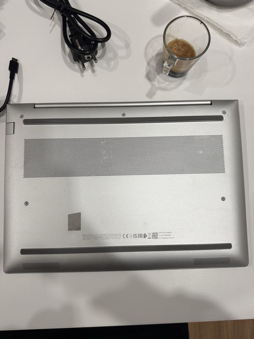 HP EliteBook 640 G11