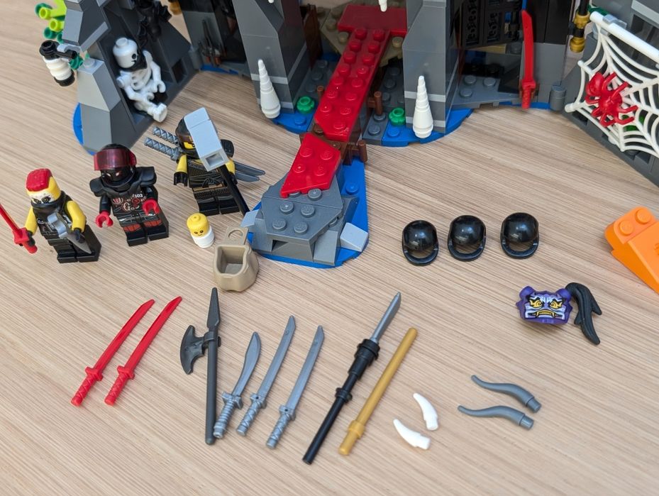 Lego Ninjago 70643 Świątynia wskrzeszenia