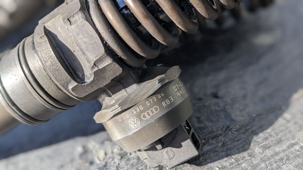насос форсунка 1.4 1.9 2.0 AG BN BQ passat b6 golf 5 skoda A5 fabia 2